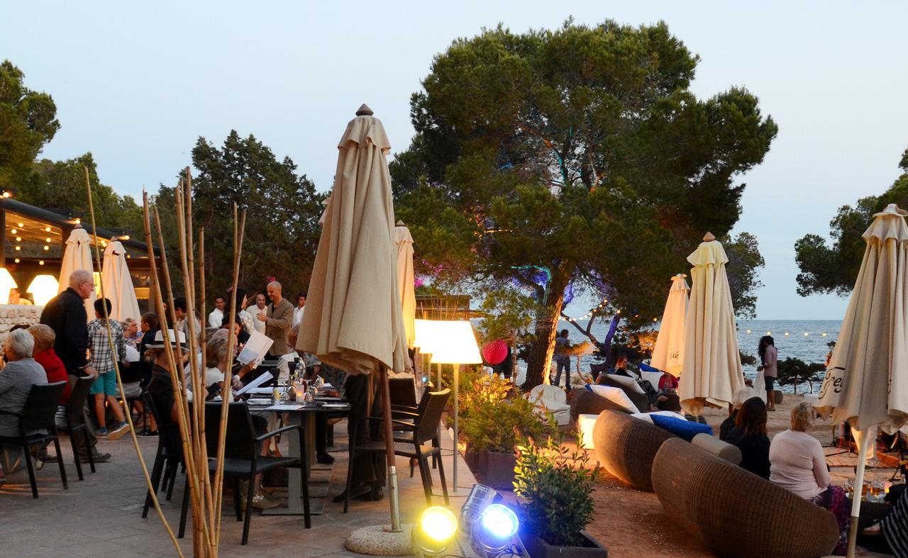 Catalonia Royal Ses Estaques-Adults Only Otel Santa Eularia des Riu Dış mekan fotoğraf